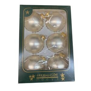 VTG Holiday Lane Macy's Ivory Glass‎ Ornaments 2 5/8 Diameter